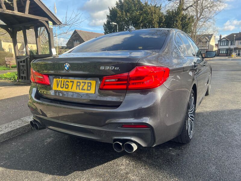 BMW 5 SERIES