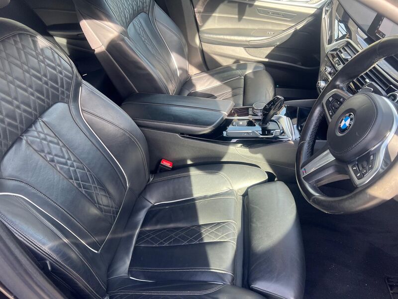 BMW 5 SERIES