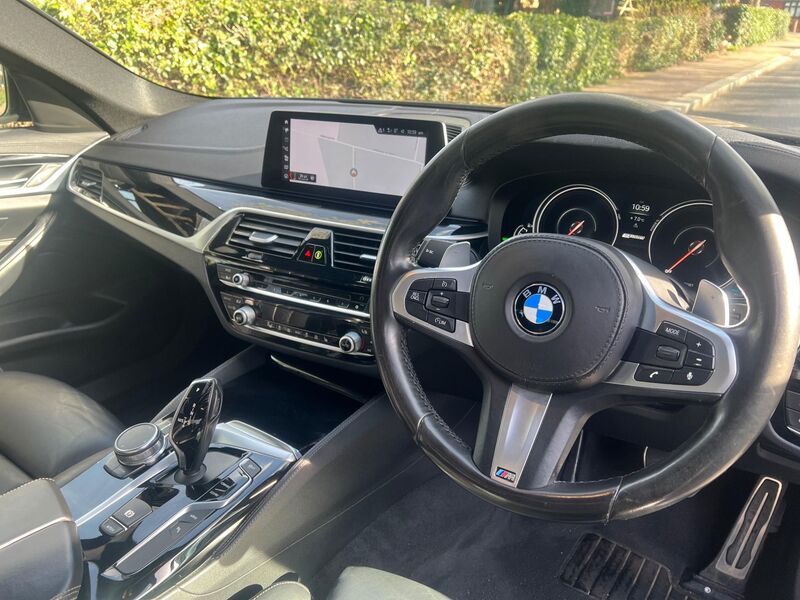 BMW 5 SERIES