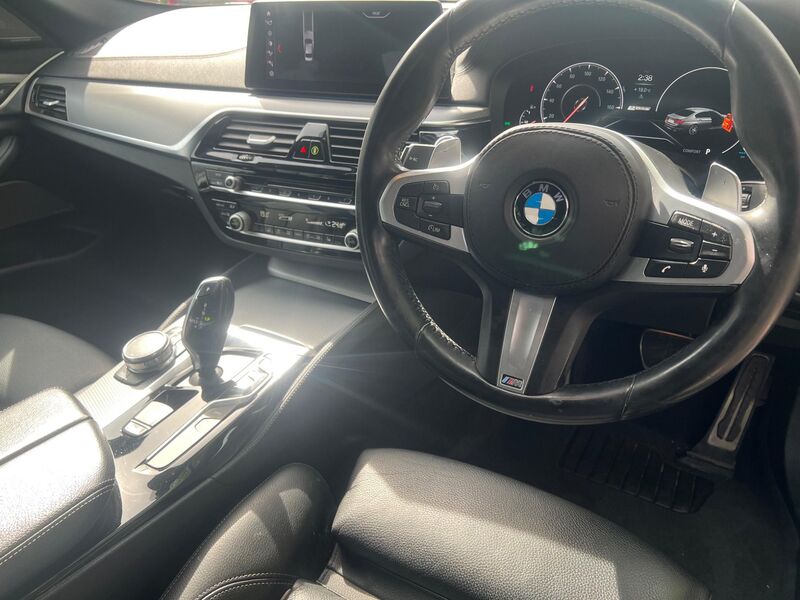 BMW 5 SERIES