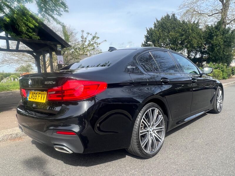 BMW 5 SERIES