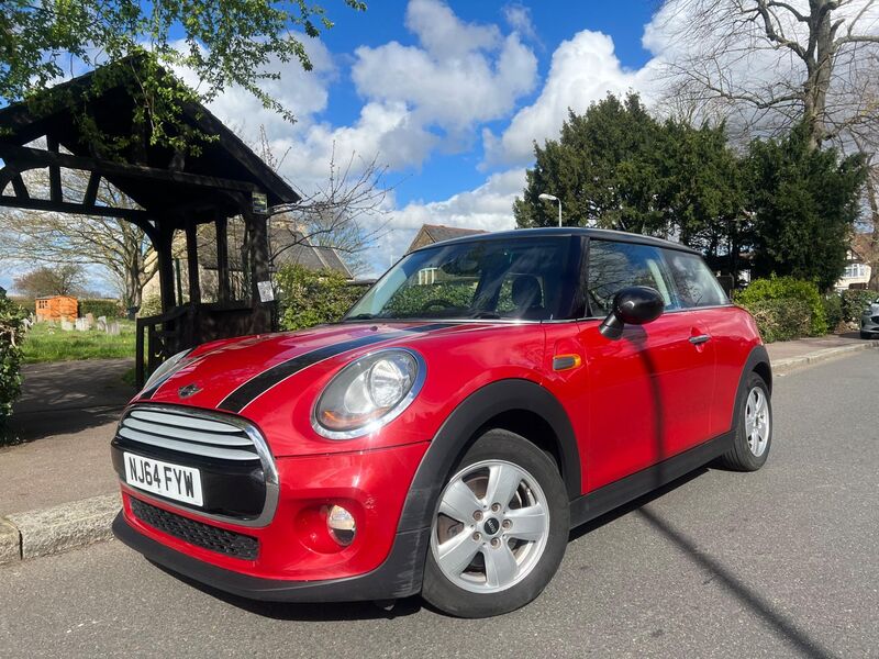 MINI HATCH