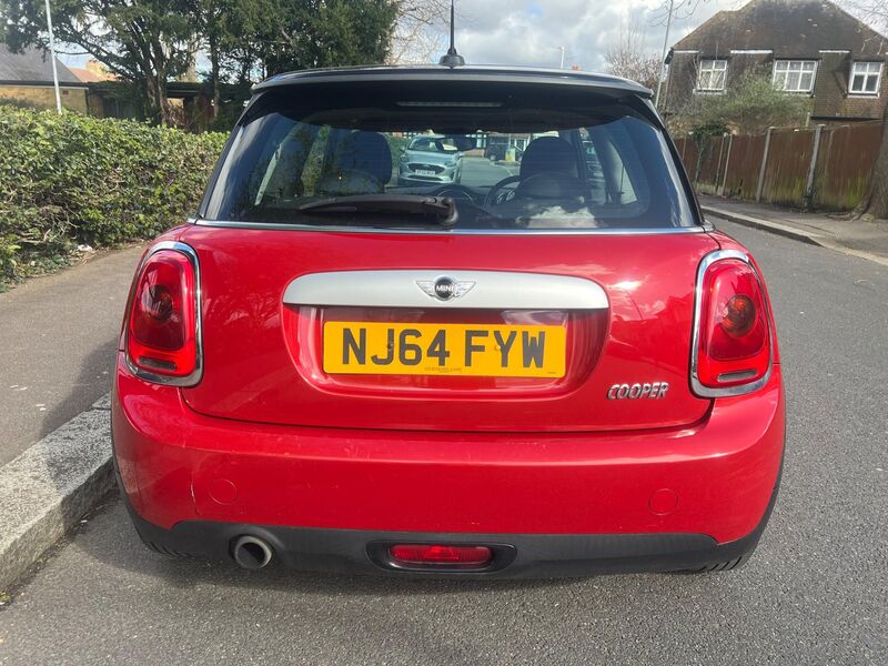 MINI HATCH