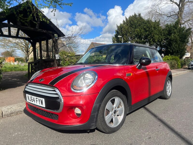 MINI HATCH