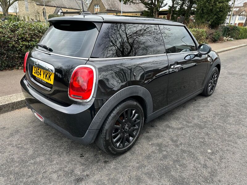 View MINI HATCH 1.5 One D Euro 6 (s/s) 3dr