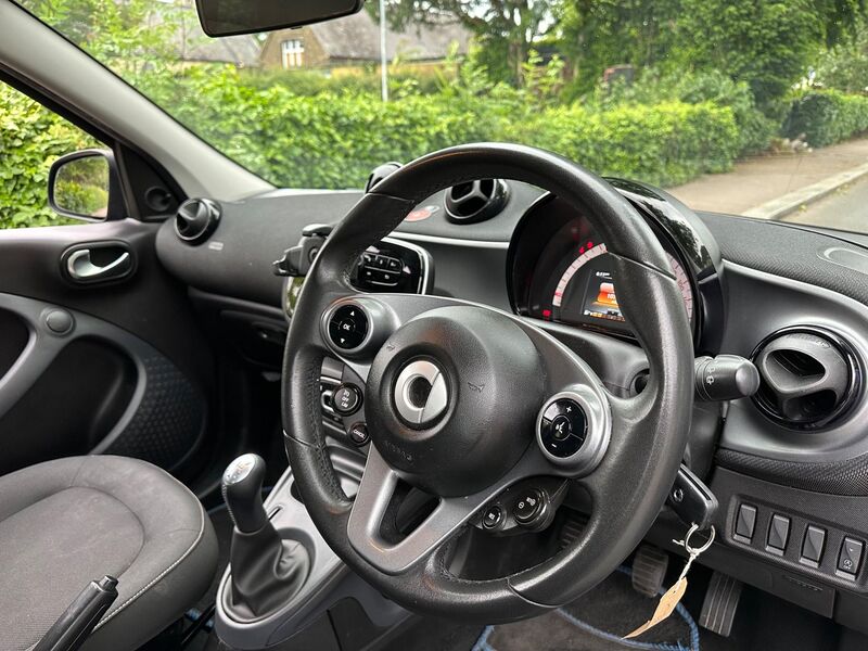 SMART FORFOUR