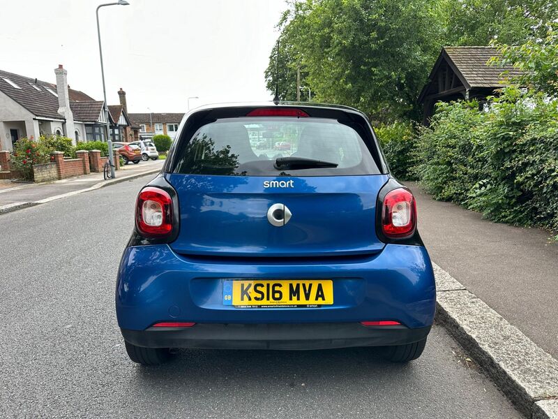 SMART FORFOUR
