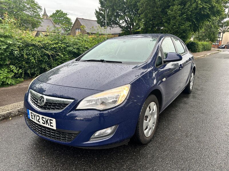 VAUXHALL ASTRA