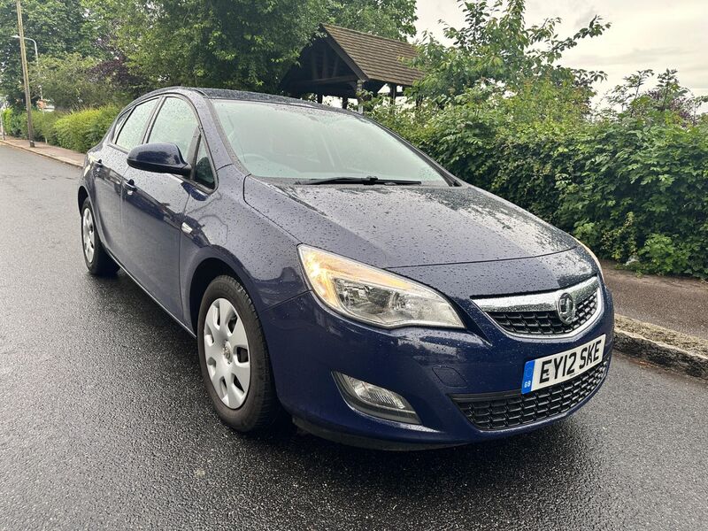 VAUXHALL ASTRA