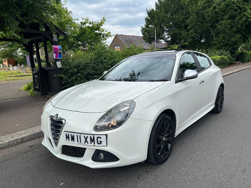 View ALFA ROMEO GIULIETTA 1.4 TB MultiAir Veloce Euro 5 (s/s) 5dr