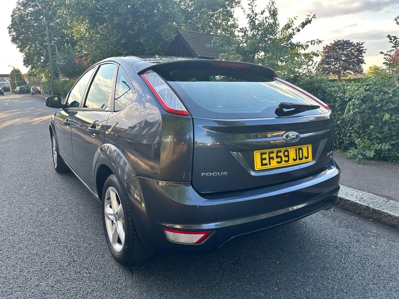 FORD FOCUS