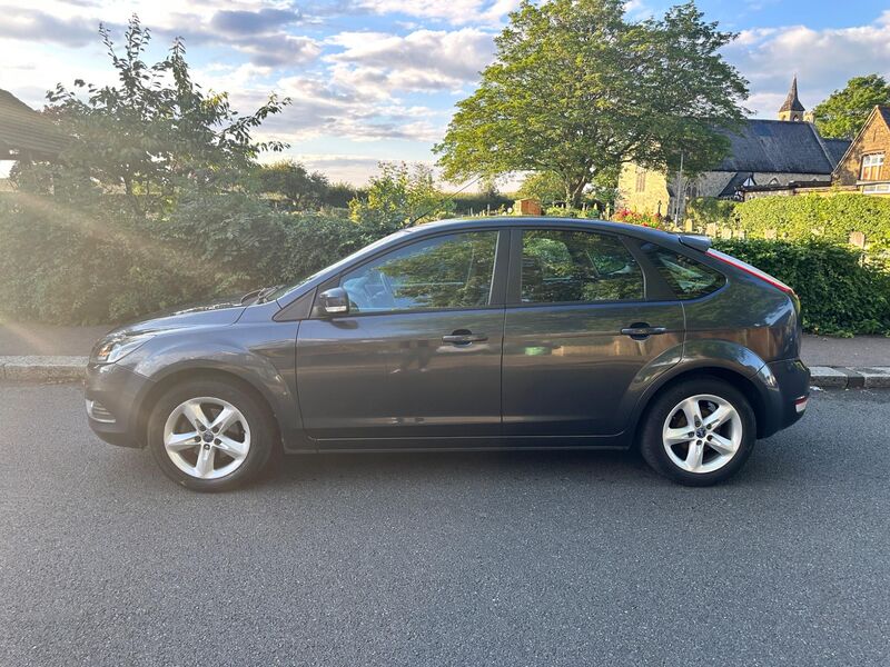FORD FOCUS