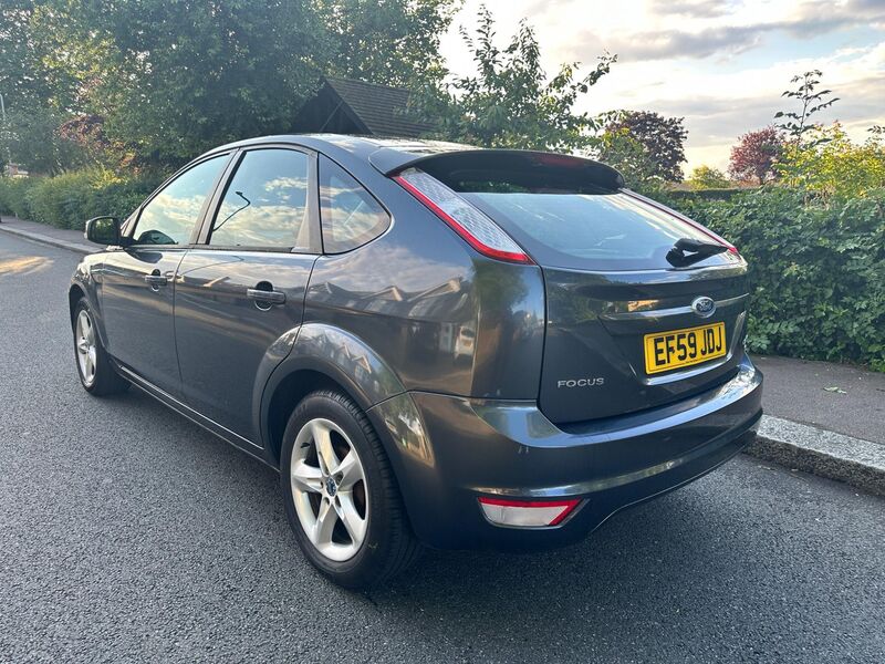 FORD FOCUS
