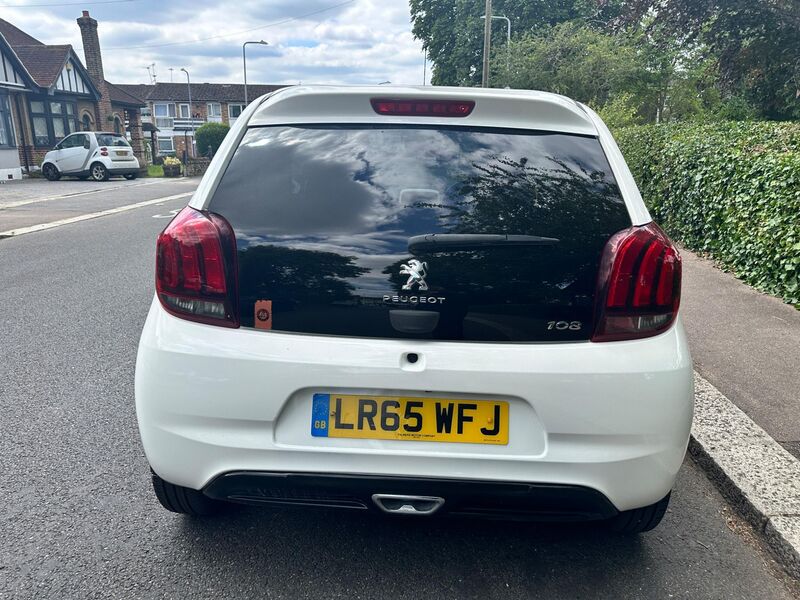 PEUGEOT 108