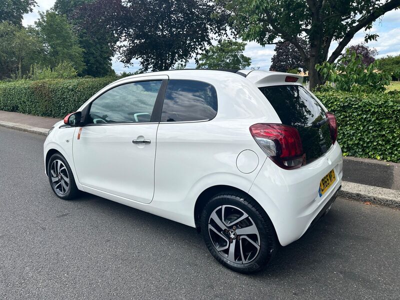 PEUGEOT 108