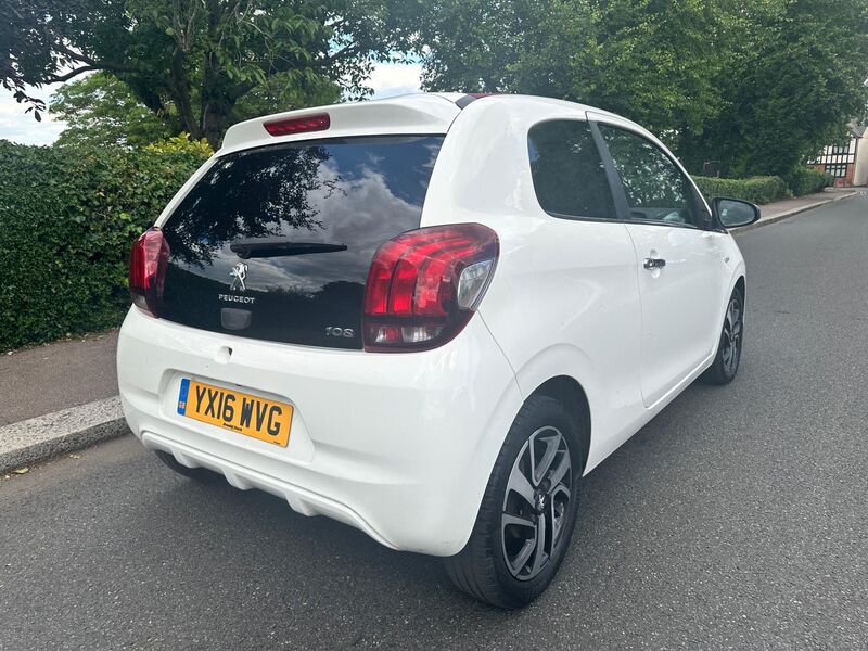 PEUGEOT 108