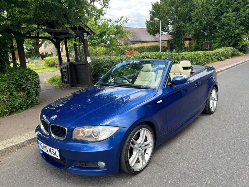 BMW 1 SERIES
