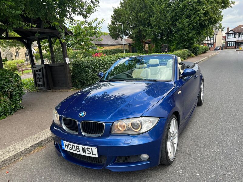 BMW 1 SERIES