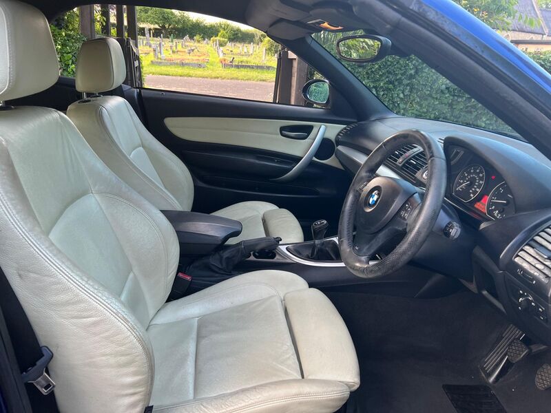 BMW 1 SERIES