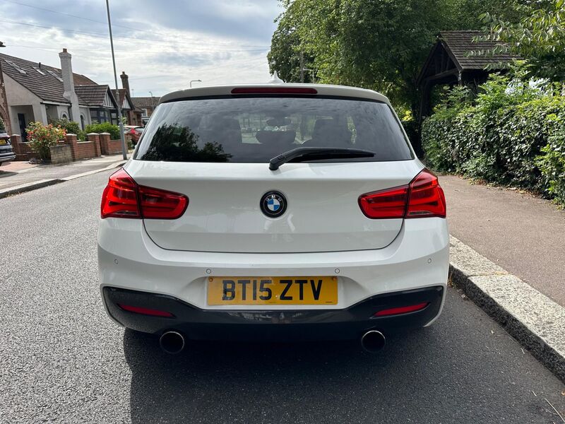 BMW 1 SERIES