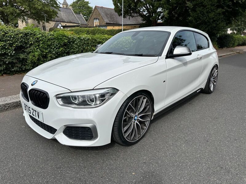 BMW 1 SERIES