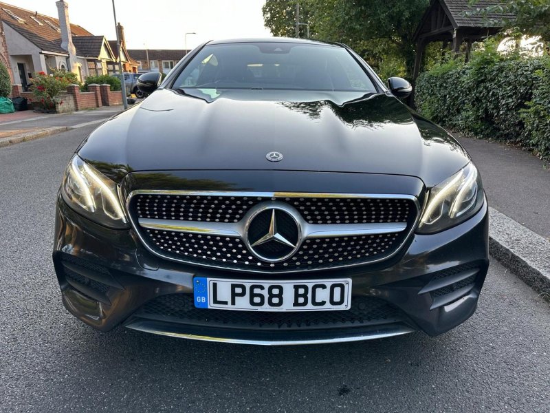 MERCEDES-BENZ E CLASS