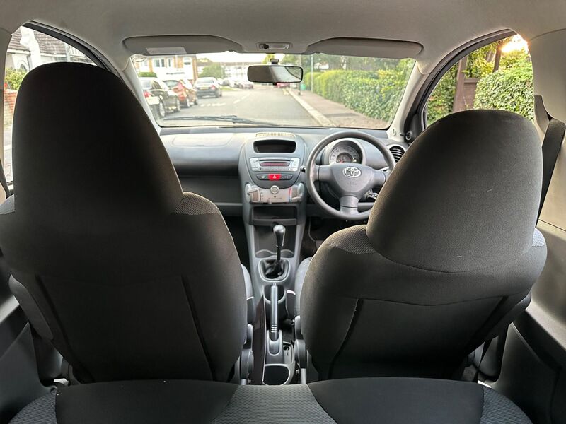TOYOTA AYGO