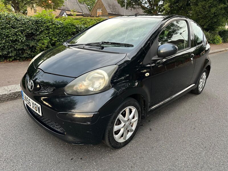 TOYOTA AYGO
