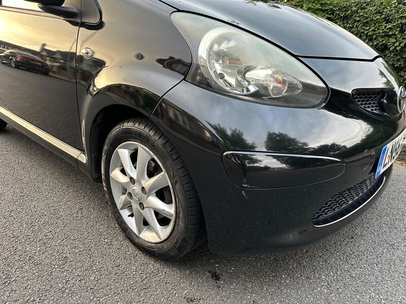 TOYOTA AYGO