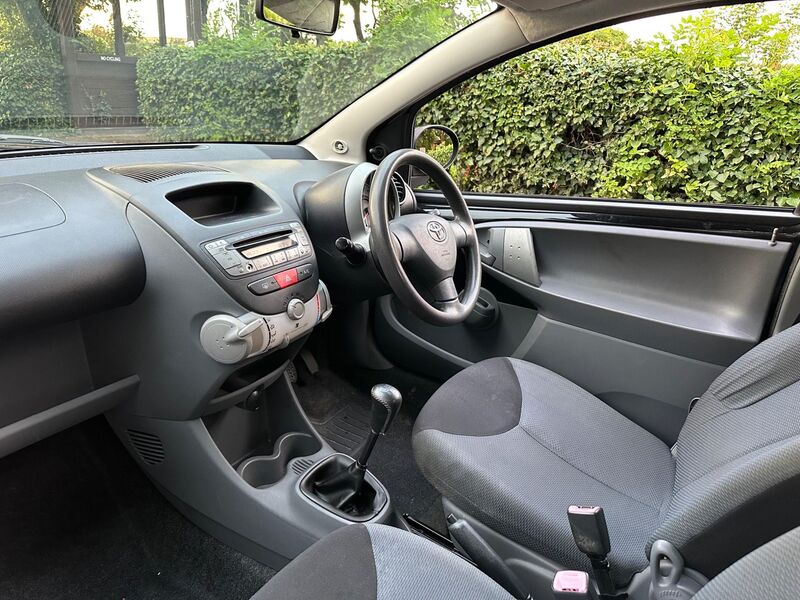 TOYOTA AYGO