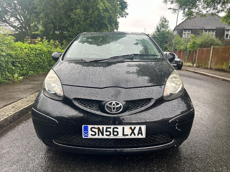 TOYOTA AYGO