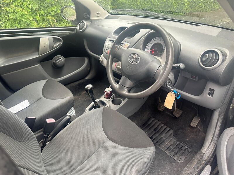 TOYOTA AYGO