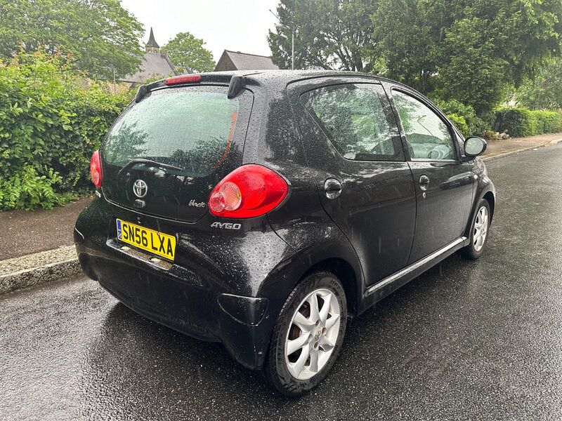 TOYOTA AYGO