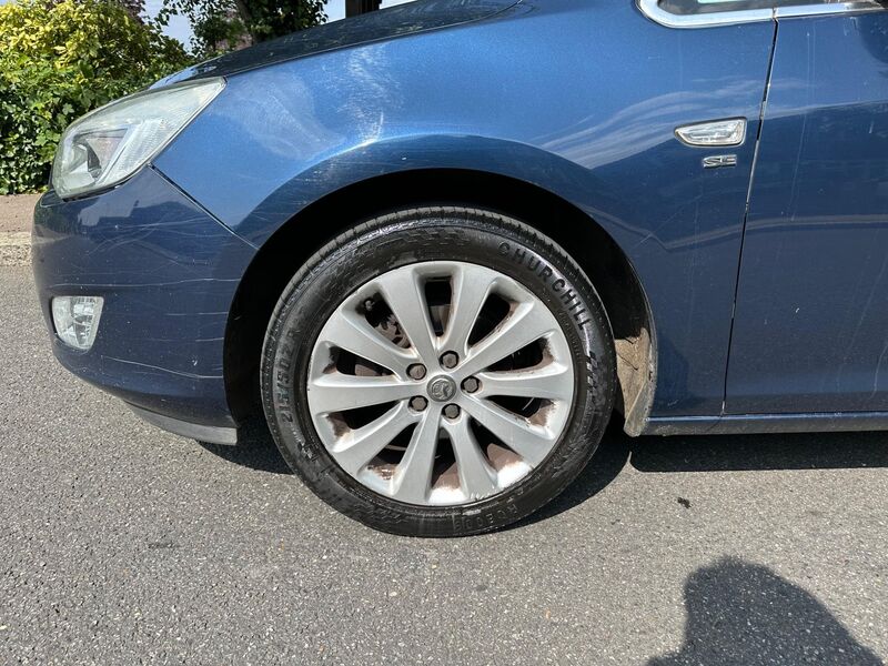 VAUXHALL ASTRA