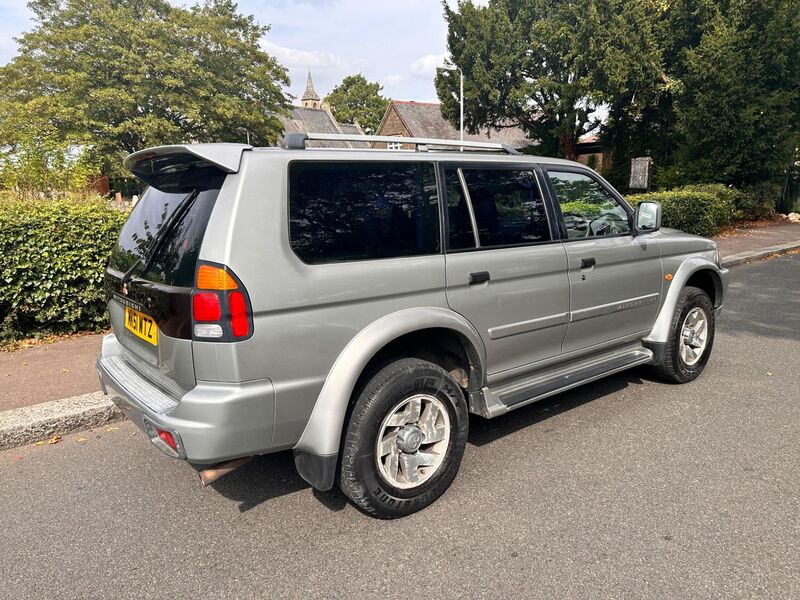 MITSUBISHI SHOGUN SPORT