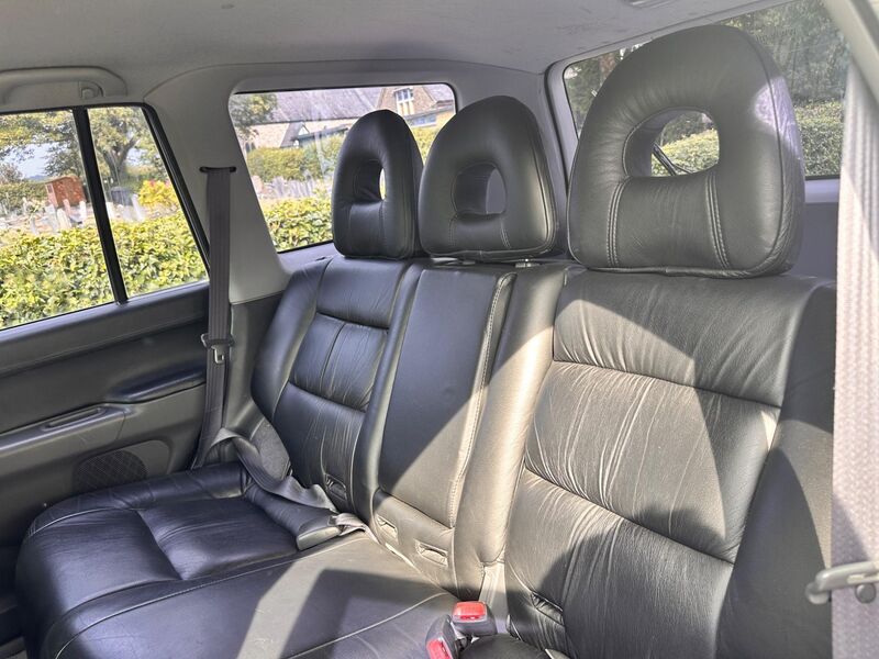 MITSUBISHI SHOGUN SPORT