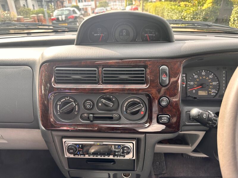 MITSUBISHI SHOGUN SPORT