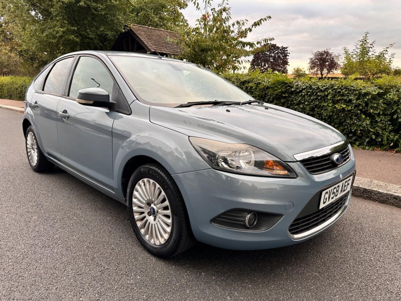 FORD FOCUS