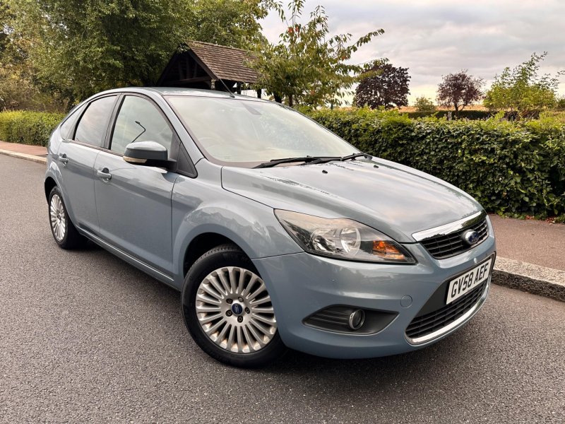 FORD FOCUS