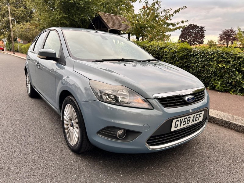 FORD FOCUS