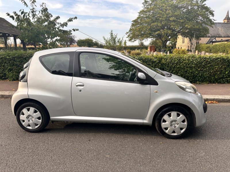 View CITROEN C1 1.0i Rhythm Euro 4 3dr