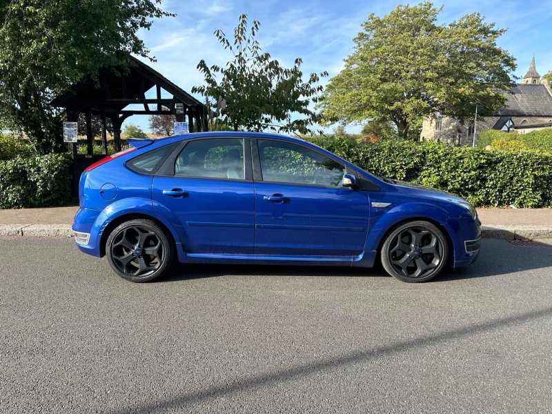 View FORD FOCUS 2.5 SIV ST-3 5dr