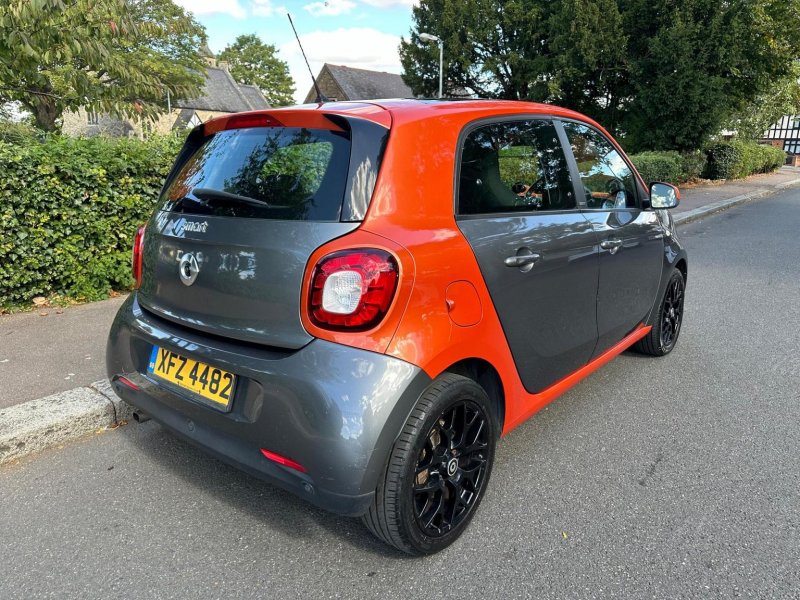 SMART FORFOUR