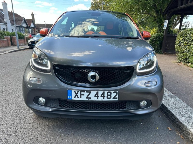 SMART FORFOUR