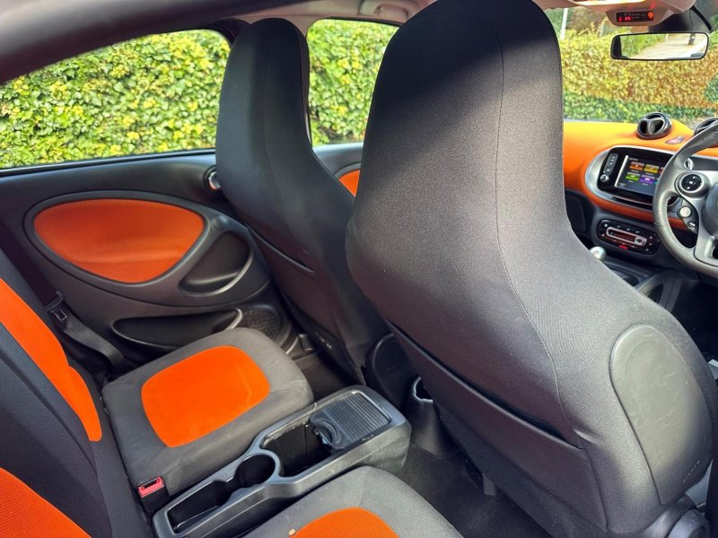 SMART FORFOUR