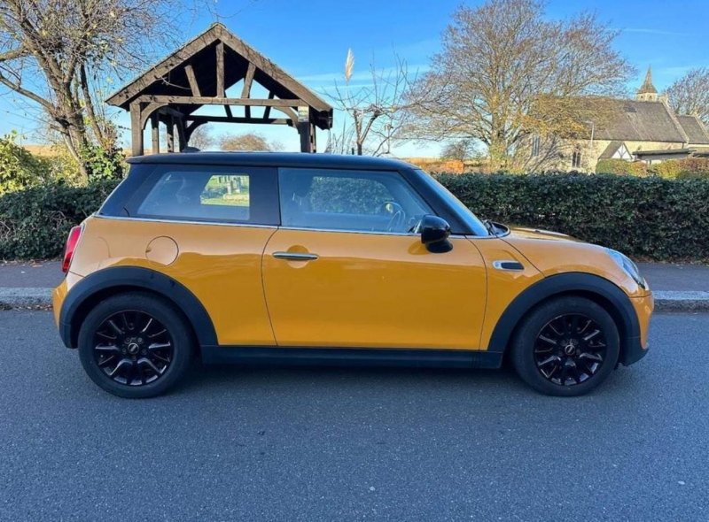 View MINI HATCH 1.5 One D Euro 6 (s/s) 3dr