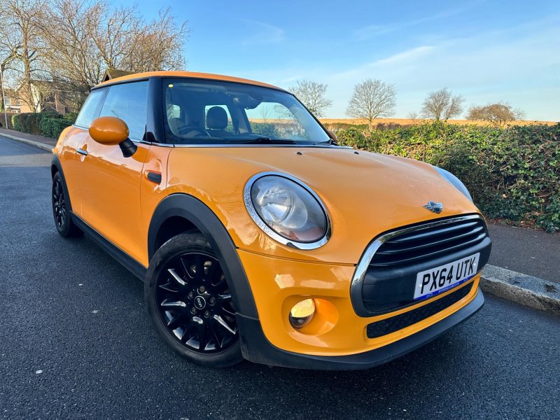 View MINI HATCH 1.5 One D Euro 6 (s/s) 3dr