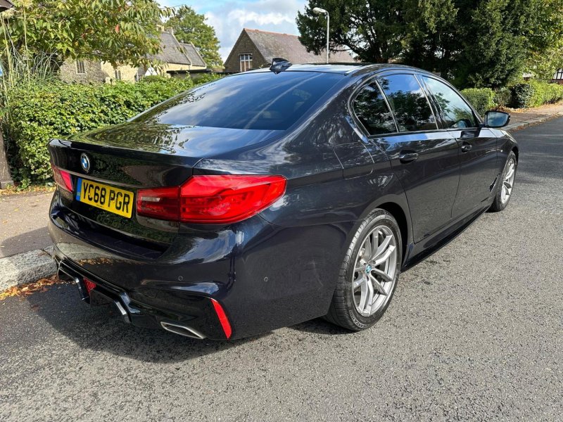 BMW 5 SERIES