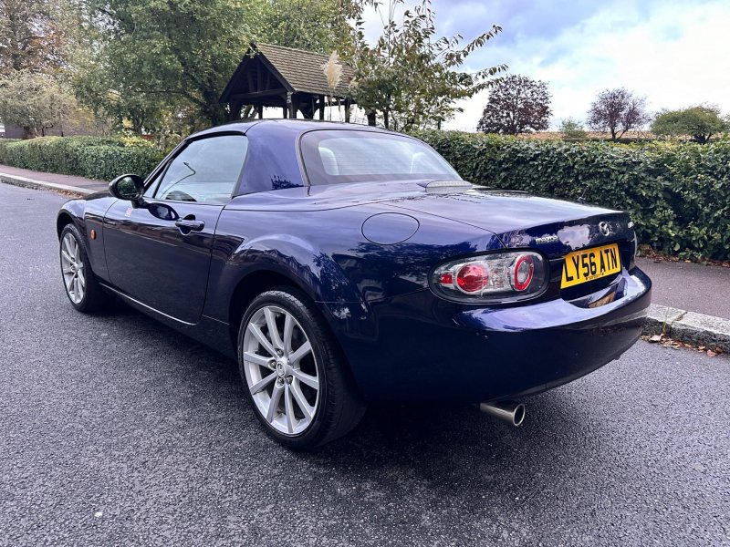 MAZDA MX-5