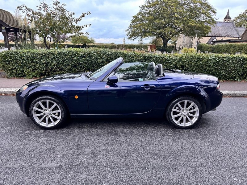 MAZDA MX-5